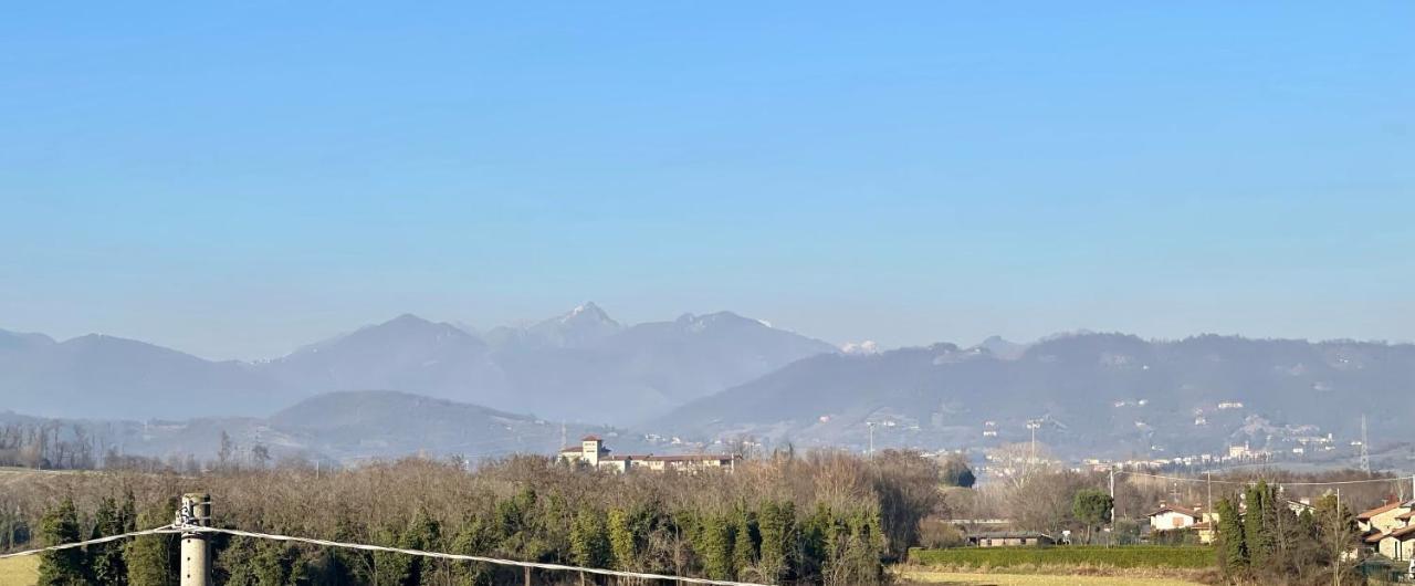 مبيت وإفطار سيرياته Cozy Living Bergamo المظهر الخارجي الصورة